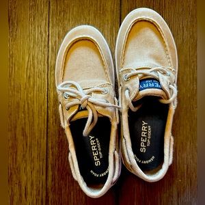 Sperry too sider Tan canvas boys shoe size 1.5 Y